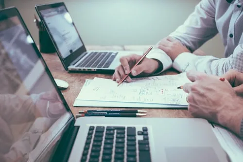 3 Reasons Why a Financial Professional is Better than the Do-It-Yourself Approach